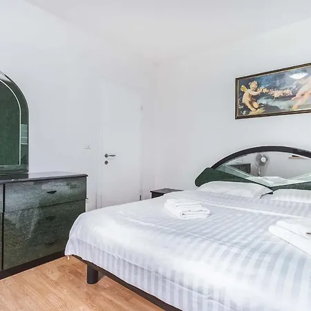 Rino Apartment